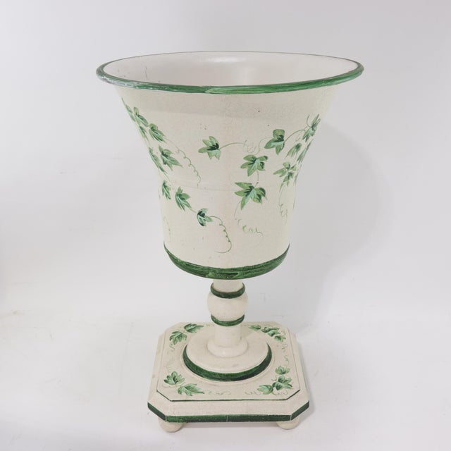 Late 20th Century Pair of Vintage Hand-Painted Tole Planters With Wooden Bases and Green Ivy Motif For Sale - Image 5 of 11