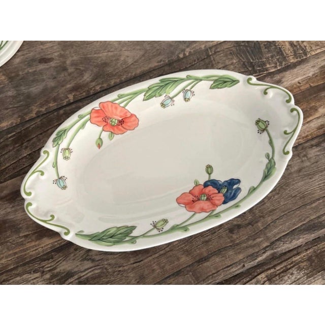 Ceramic Villeroy & Boch Gravy Boat and Oval Plate For Sale - Image 7 of 9