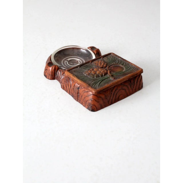 1940s Vintage Syroco Style Tobacciana Box With Tray For Sale - Image 5 of 13
