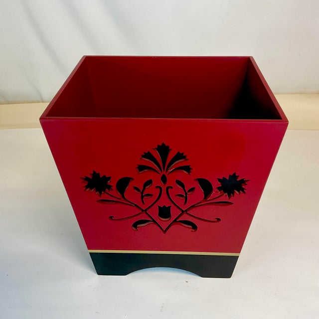 1990s Vintage Chinoiserie Boho Chic Red & Black Wastebasket For Sale - Image 6 of 9