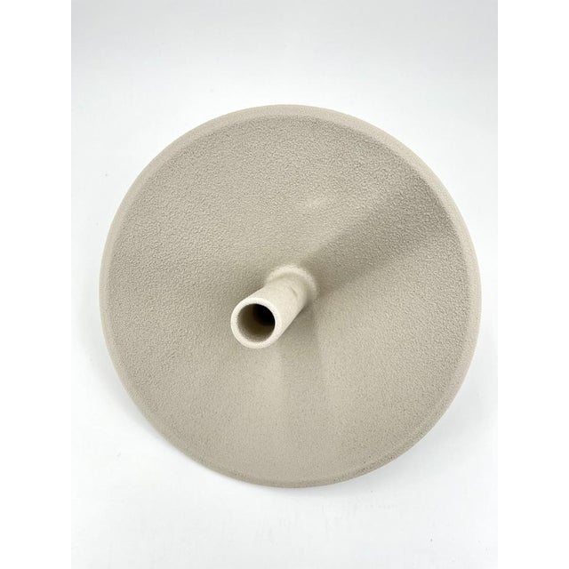 Vintage Beige Ceramic Spindle Solifloer Vase by Lineasette, Italy, 1980s For Sale - Image 6 of 11