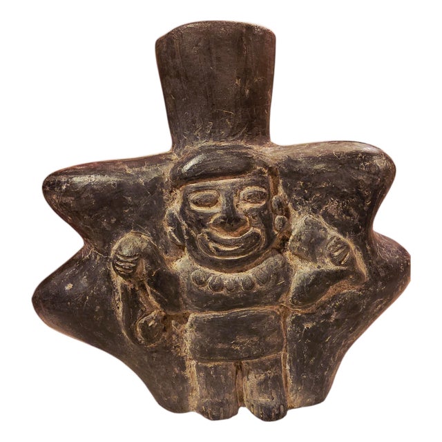 Vintage Museum-Inspired Andean Ceremonial Figure Pottery Vessel – Pre-Columbian Style For Sale
