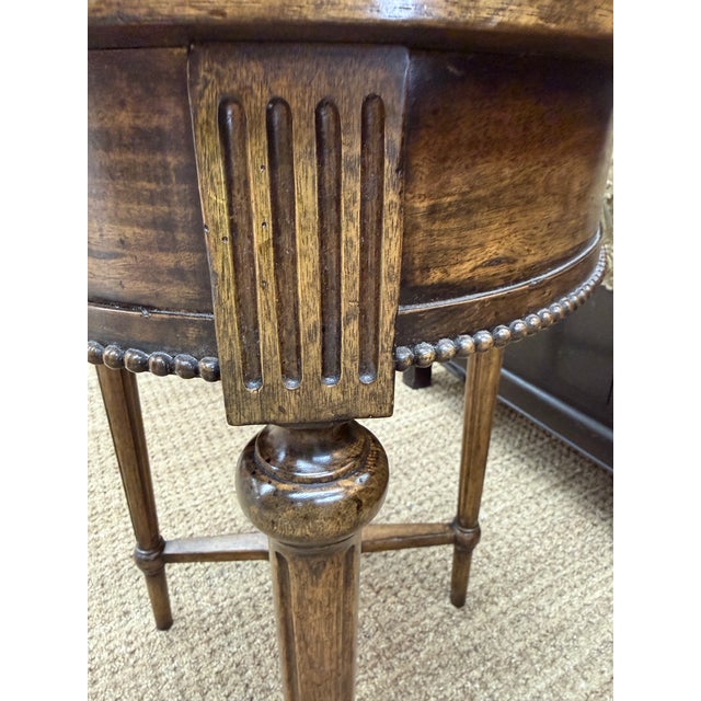 2010s Pair Oval Henredon Side Tables, Early 21st Century, Neoclassical Revival Style For Sale - Image 5 of 8