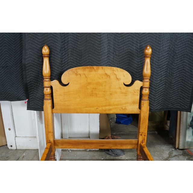 2 Vintage Early American Colonial Style Solid Maple Twin Cannonball Poster Beds For Sale - Image 14 of 18