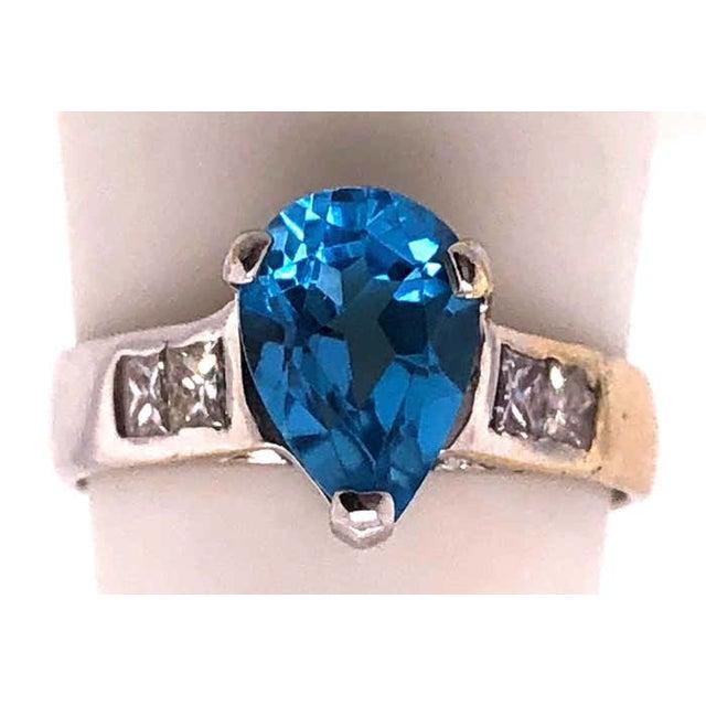 18 Karat White Gold Blue Topaz Center With Diamond Accents Ring 0.72 TDW, Size 6.5 For Sale - Image 4 of 8