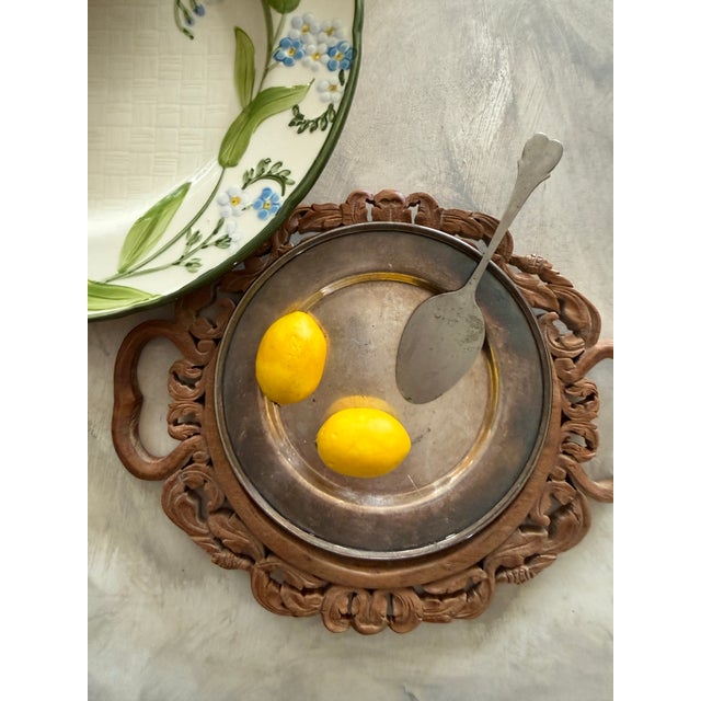 Green 1990s Franciscan Forget Me Not Dinner Plates 10.25 Inches Hand Decorated - Set 4 For Sale - Image 8 of 11