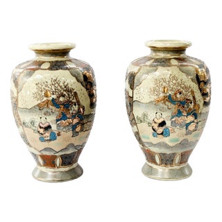 Japanese Satsuma Vases with Figural Decoration, Set of 2 For Sale