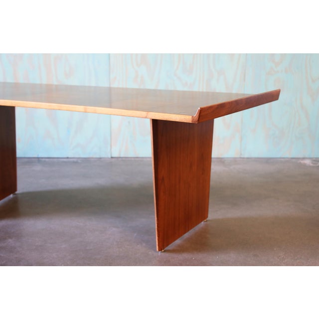 1950s Harvey Probber (Attr.) Mid Century Walnut Advent Executive Desk Mid Century For Sale - Image 4 of 12