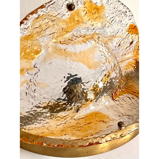 AVMazzega Large Wall Lamps in Amber Murano Glass and Brass Frame from Mazzega, 1960s, Set of 2 For Sale - Image 4 of 10