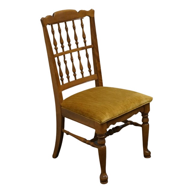 Ethan Allen Heirloom Nutmeg Maple Colonial Early American Spindleback Dining Side Chair 10-6100 For Sale