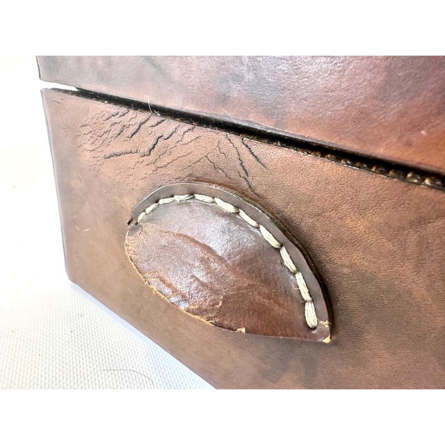 Brown Vintage Hand-Crafted Leather Jewelry Box, 1980s For Sale - Image 8 of 11