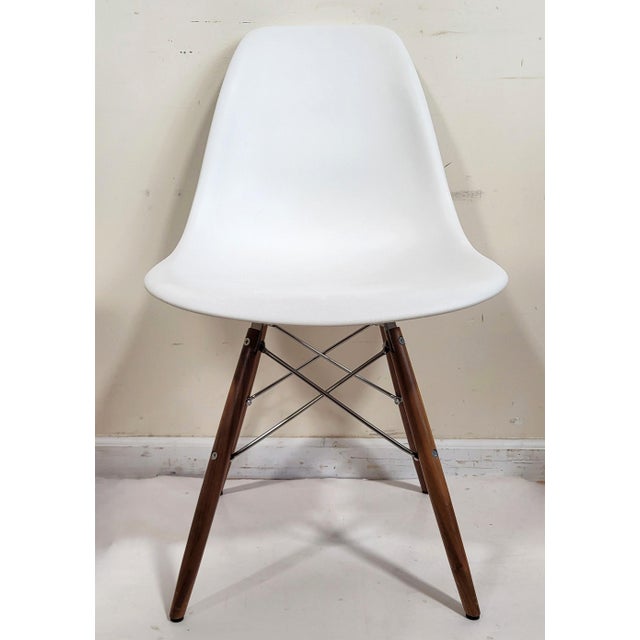 Contemporary Modern Walnut & Molded Plastic Eames for Herman Miller White Shell Chair For Sale - Image 3 of 18