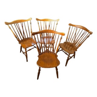 Set of Four Vintage Windsor Dining Chairs in Nutmeg Finish — Two Ethan Allen & Two Companion Chairs For Sale