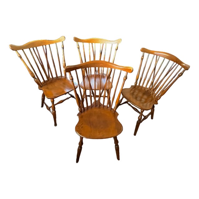 Set of Four Vintage Windsor Dining Chairs in Nutmeg Finish — Two Ethan Allen & Two Companion Chairs For Sale