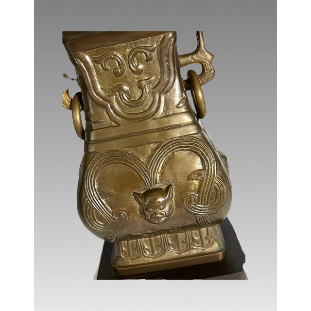 Wood Archaic Chinese 'Hu' Form Verdigris Bronze Table Lamps on Chinoiserie Stands, a Pair For Sale - Image 7 of 9