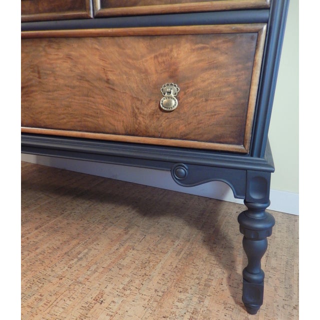 1920s 1920's Berkey and Gay Walnut Lowboy For Sale - Image 5 of 8