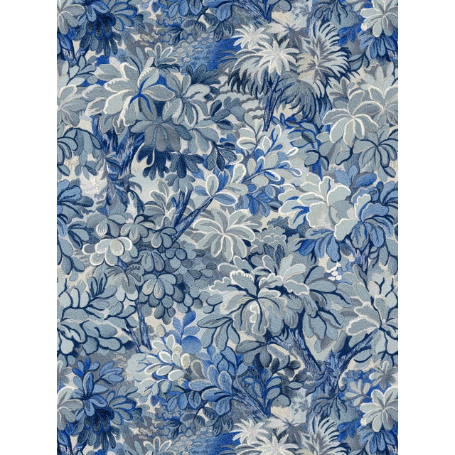 A lush, foliage-filled garden in Connecticut inspired the remarkable Ridge Edge tapestry, now reimagined as an embroidered...