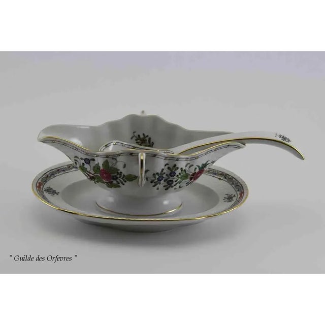 1960s 1960’s Vintage Herend Hand-Painted Gravy/Sauce Boat & Ladle With Fleurs Des Indes Colored Decoration For Sale - Image 5 of 6