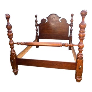 Mid 20th Century Vintage Chunky Post Queen Cannonball Bed Frame For Sale