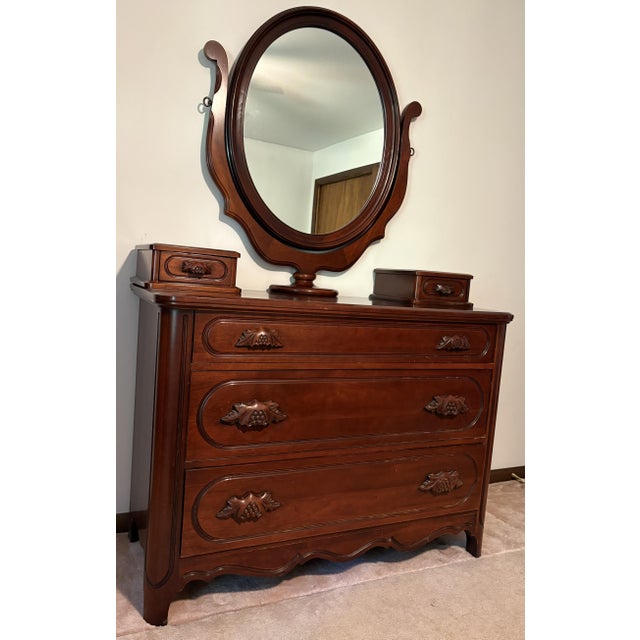 1950s Davis Cabinet Lillian Russell Dresser, Mirror, Jewelry Boxes. Sought after, collector's furniture in like new...