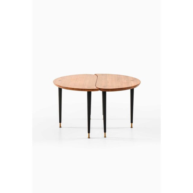 Side Tables in Brass, Lacquer and Pine from Svensk Fur, 1950s, Set of 2 For Sale - Image 6 of 8