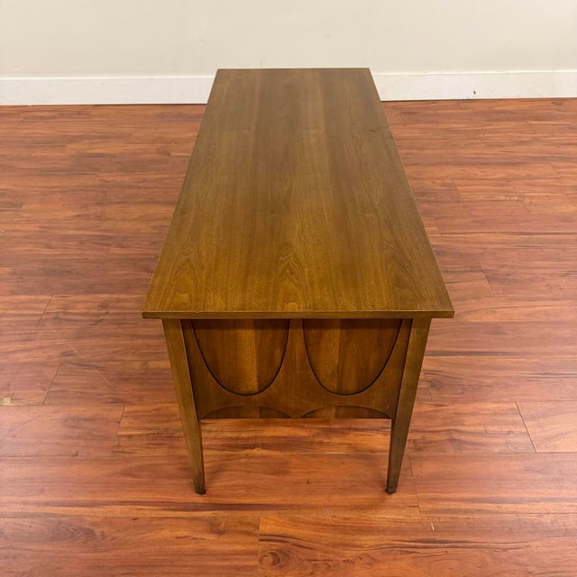 1960s Broyhill Brasilia Mid-Century Walnut Desk For Sale - Image 5 of 17