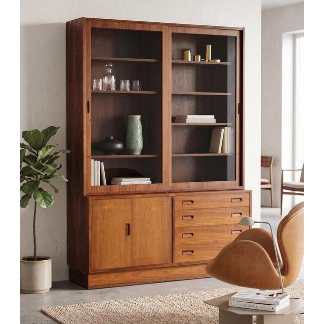 Rosewood Display Cabinet attributed to Poul Hundevad, Denmark, 1960s For Sale - Image 3 of 12