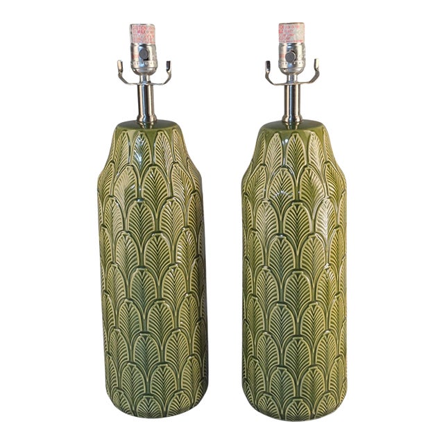 Pair of Ceramic Table Lamps Banana Leaf Pattern Tropical Green Color For Sale