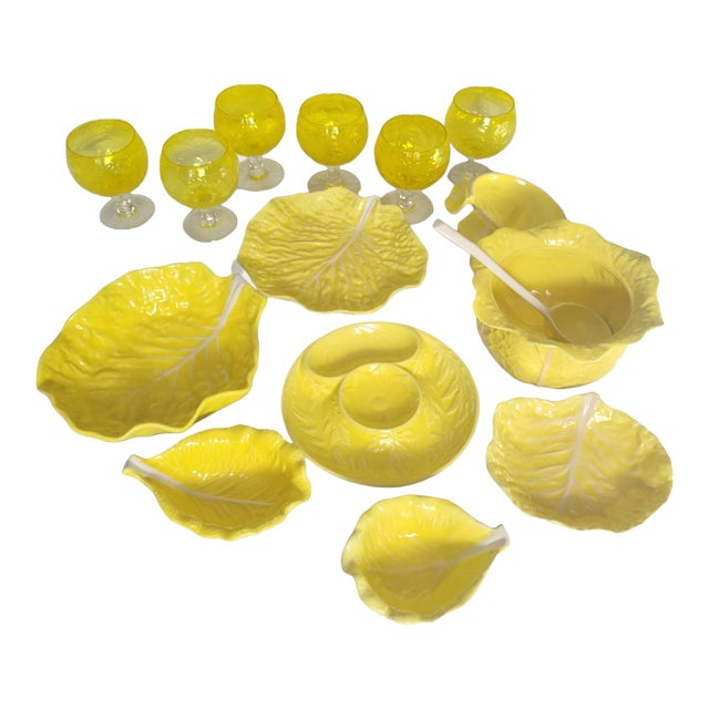 Mid-Century Modern Lettuce Ware - Vintage Dodie Thayer Style - Majolica- 15 Pieces For Sale