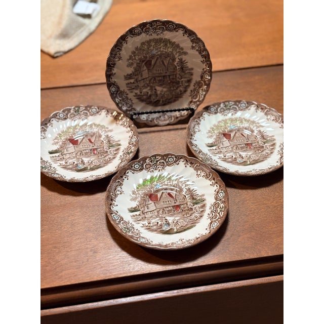 Traditional 1960s Johnson Brothers Georgian Heritage Hall – 4 Saucers Creamer Sugar – Made in England For Sale - Image 3 of 6