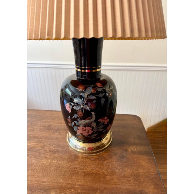 Black Mid 20th Century Chinoiserie Peacock Floral Lamp For Sale - Image 8 of 12
