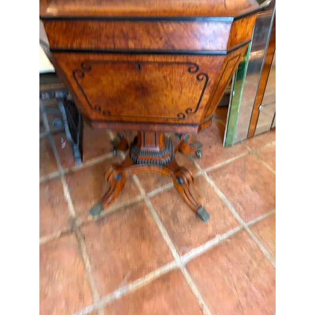 Early 19th Century Antique English Regency Period Amboyna Wood Tea Caddy ( Poy ) on Stand For Sale - Image 5 of 9
