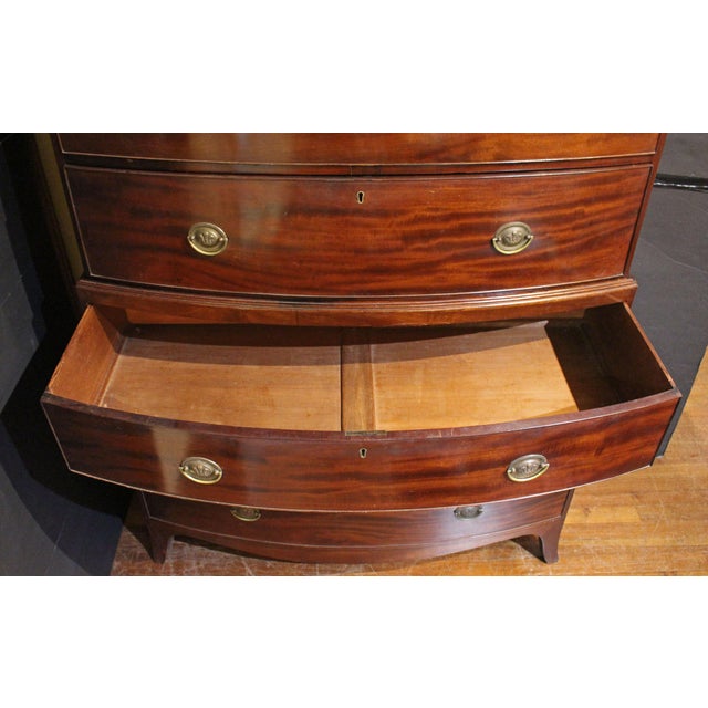 Wood Circa 1800 Georgian Bowfront Mahogany Chest on Chest For Sale - Image 7 of 12