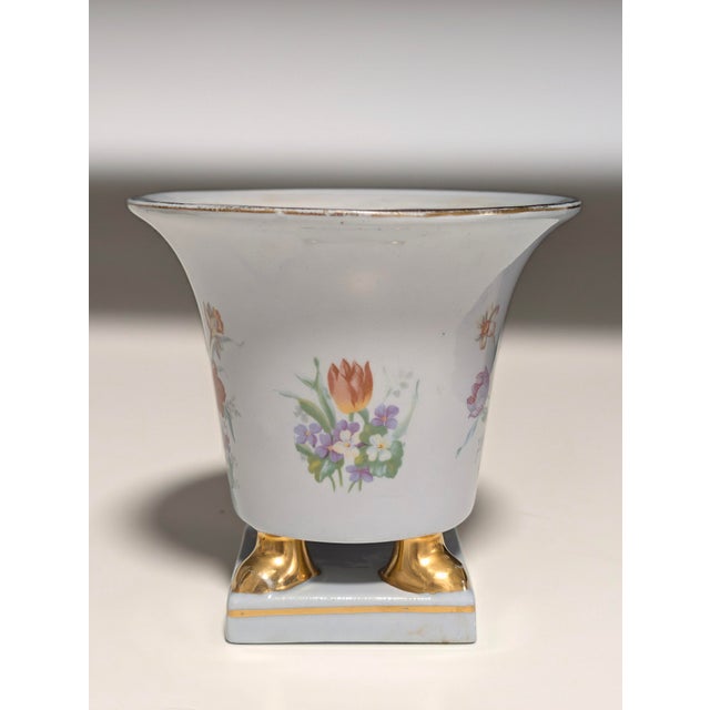 Add classic mid-century elegance to your home decor or porcelain collection with this vintage Princeton China urn-style...