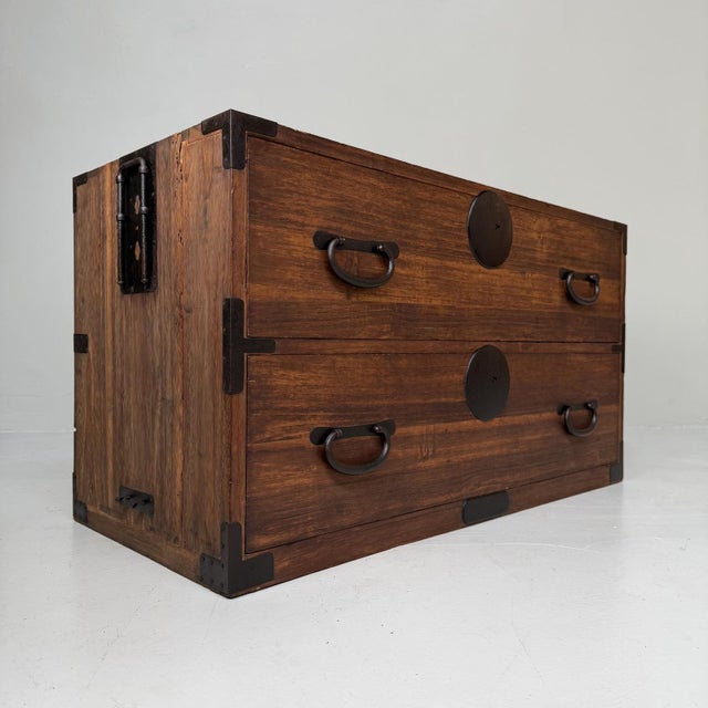 Traditional Japanese Kimono Tansu Chest, 1900s For Sale - Image 12 of 12