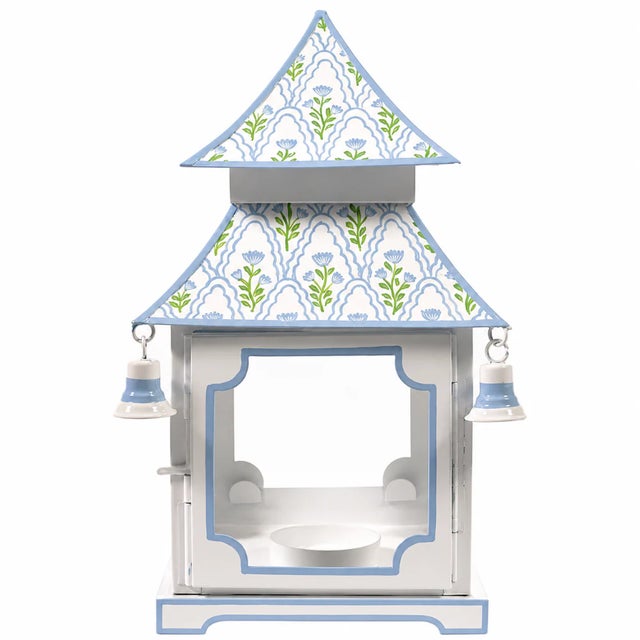 White & Blue Tulip Pagoda Lantern, Medium For Sale - Image 4 of 4