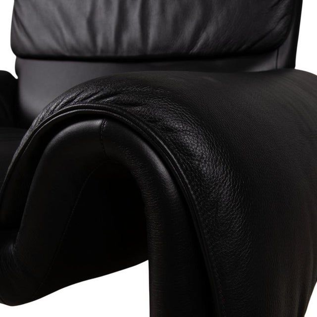 Modern DS-2011 Lounge Chair in Black Leather from de Sede For Sale - Image 3 of 12