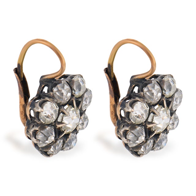 Victorian 1920s Pair of Victorian Style 4.89 Carat Old Mine Diamond 18k Gold Silver Cluster Earrings For Sale - Image 3 of 5