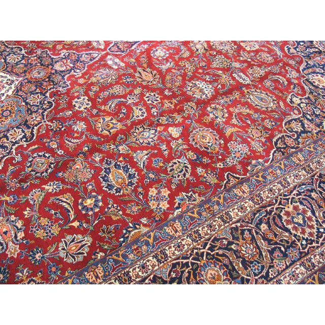 Persian 1930s Red Medallion Antique Persian Kashan Rug 10' 6" X 17' 0" Handknotted Wool Carpet For Sale - Image 3 of 6