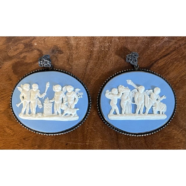 18th Century Antique 18th Century English George III Wedgwood Oval Wall Plaques in Silver Frames - A Pair For Sale - Image 5 of 10