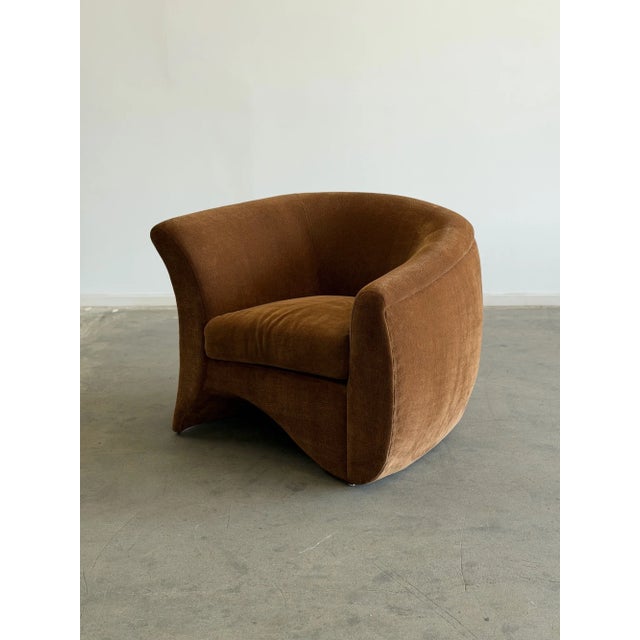 Kagan Style Sculptural Lounge Chair For Sale - Image 4 of 9