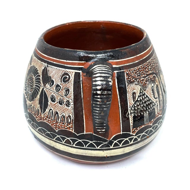 Vintage Tlaquepaque 'Petatillo Noche-Style' Plate & 2-Handle Pot From Jalisco For Sale - Image 12 of 13