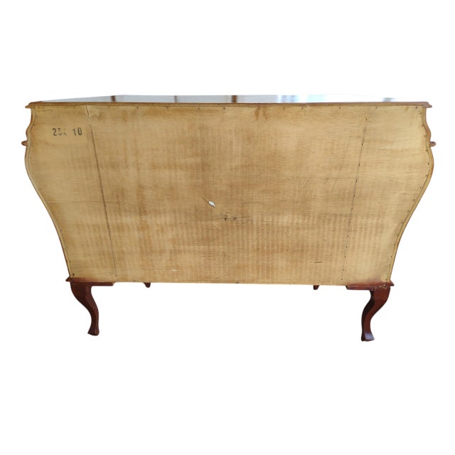 Vintage Italian Rococo Style Burl Wood 3-Drawer Bombe Commode Chest For Sale - Image 12 of 13