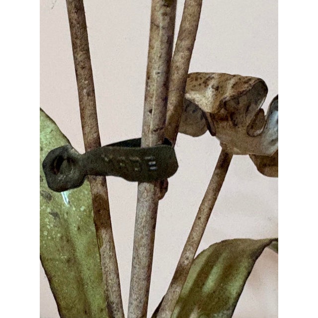 1960s Italian Metal Tole Flower Bouquet Table Lamp For Sale - Image 6 of 7