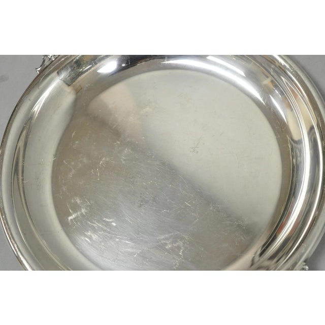 Metal Vintage Wallace Baroque Silver Plated Round Twin Handle Serving Platter Bar Tray For Sale - Image 7 of 12
