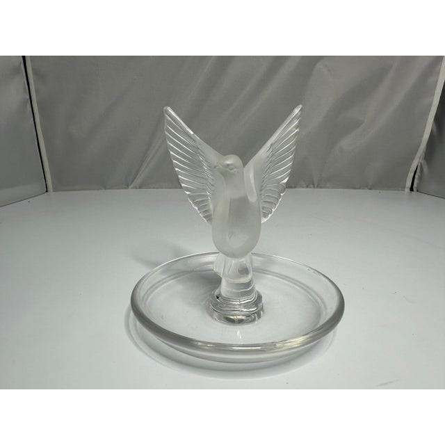 Lalique Frosted Crystal Thalie Dove Pin Tray for your consideration. The ring holder measures approx. 4 inches tall and...