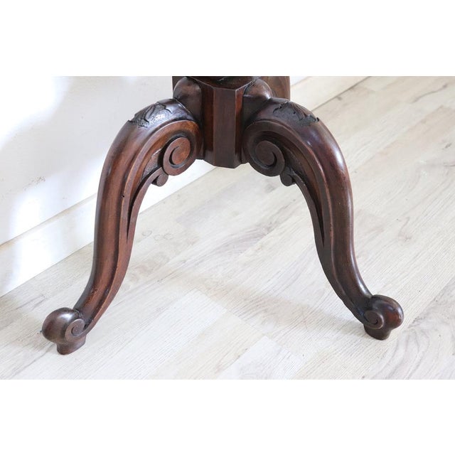 Early 20th Century Pedestal Table in Walnut For Sale - Image 5 of 13