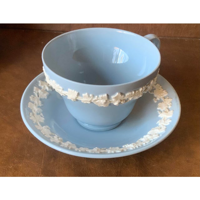 1950s 1950s Wedgwood Queen’s Ware 6 Cups/4 Saucers - 10 pcs For Sale - Image 5 of 5