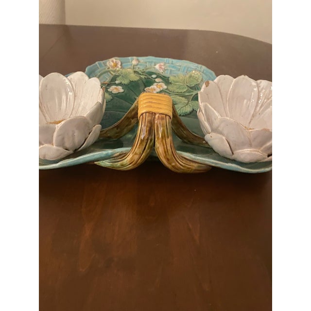 George Jones Late 19th Century George Jones Majolica Strawberry Dish For Sale - Image 4 of 7