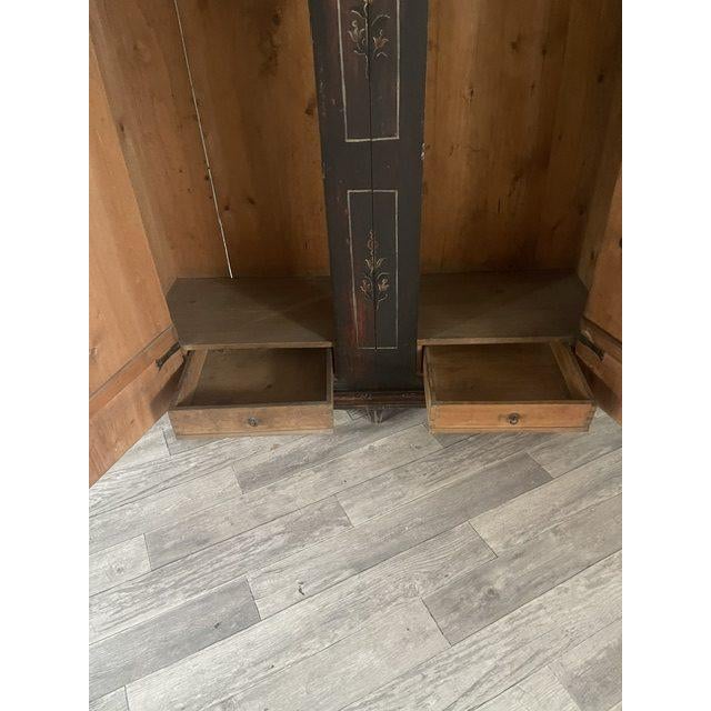 German Two Doors Barok Bauernbemahlt Closet, 1809 For Sale - Image 11 of 16